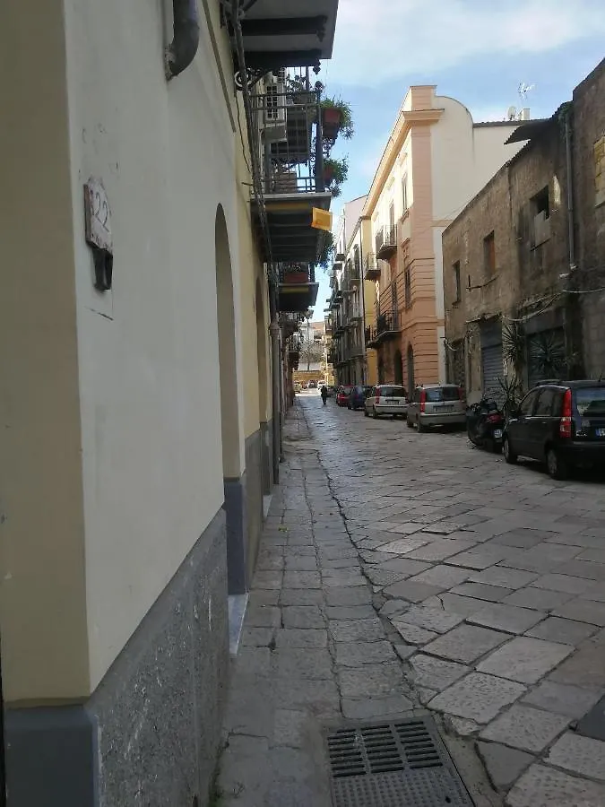 Atoca1 Casa Vacanze - Vedi Anche Atoca2 E Atoca3 Palermo Lägenhet
